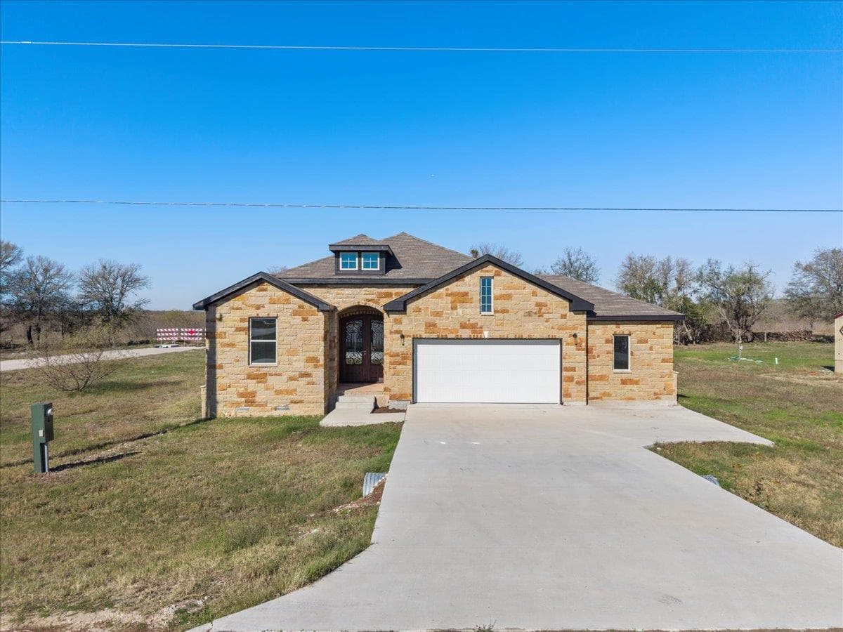217 Gato Rd