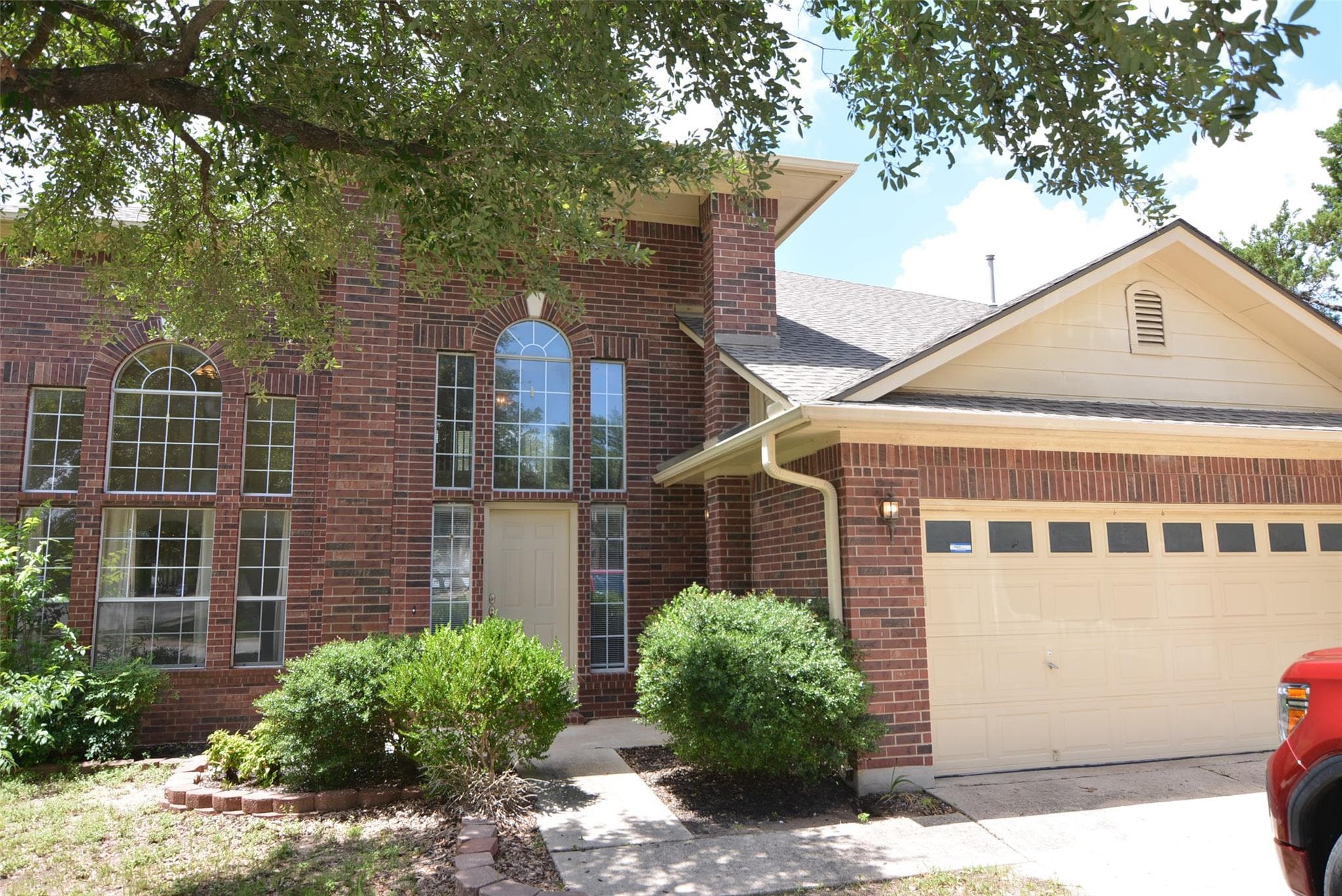 2400 Nan Ln