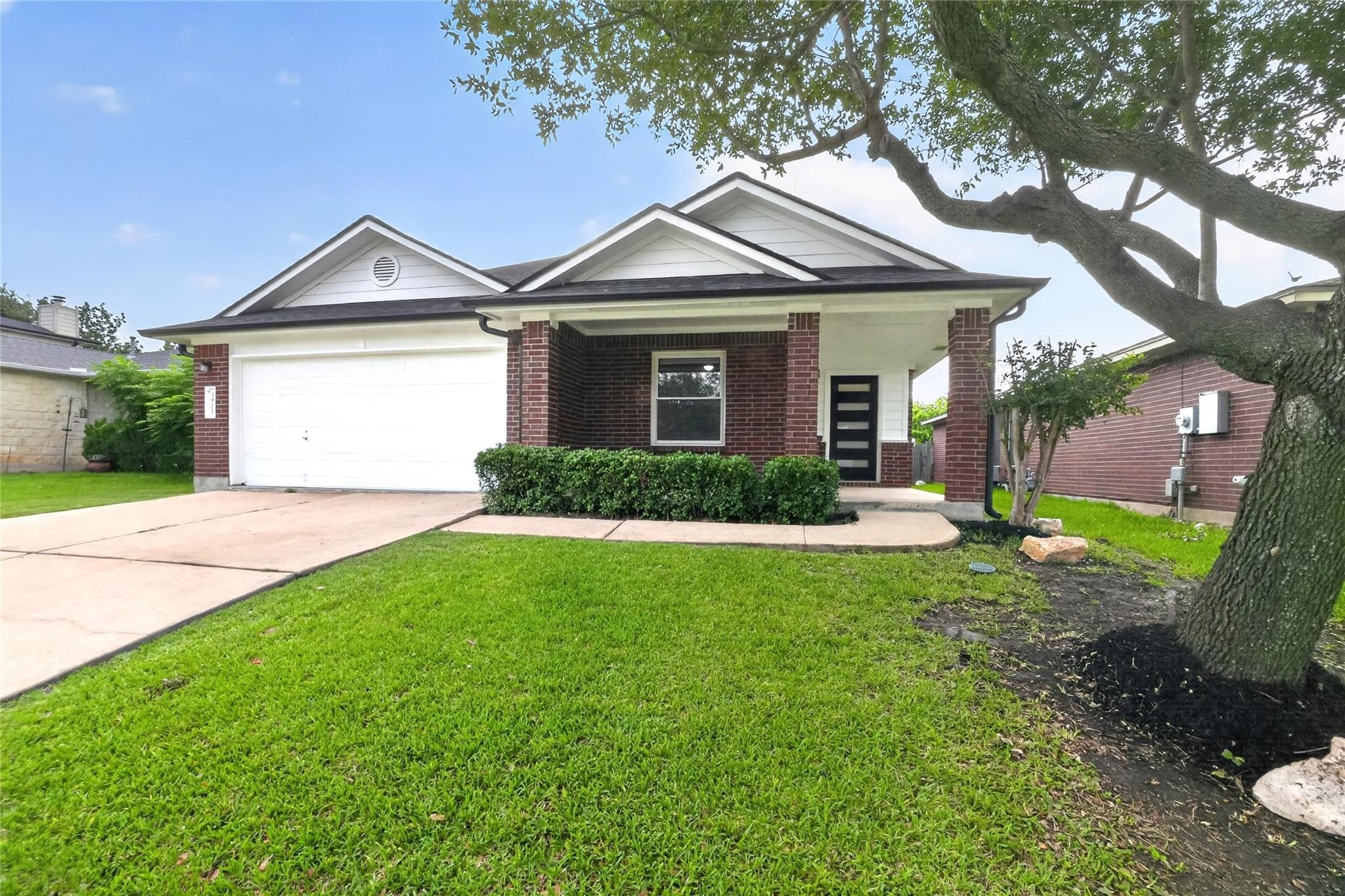 3911 Haleys Way