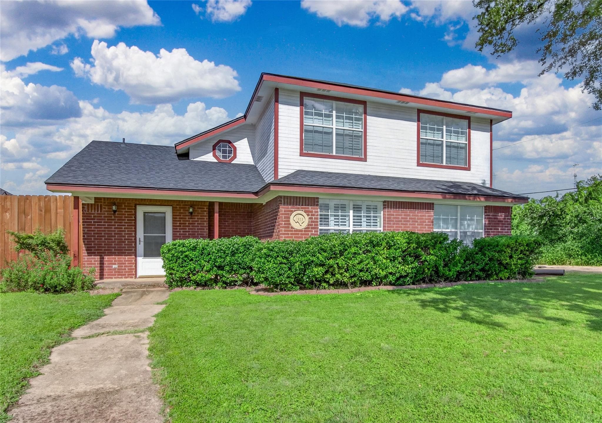 311 College Ave