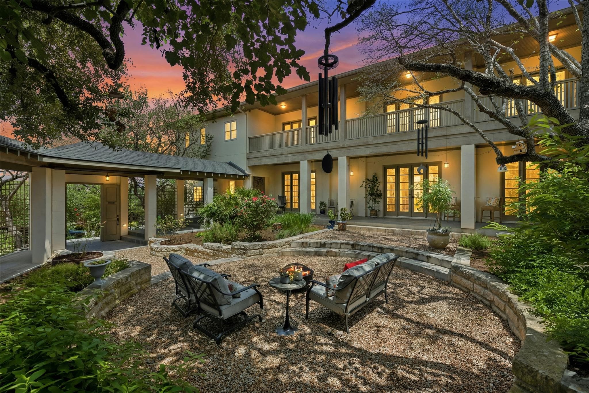 304 Nautilus Ave