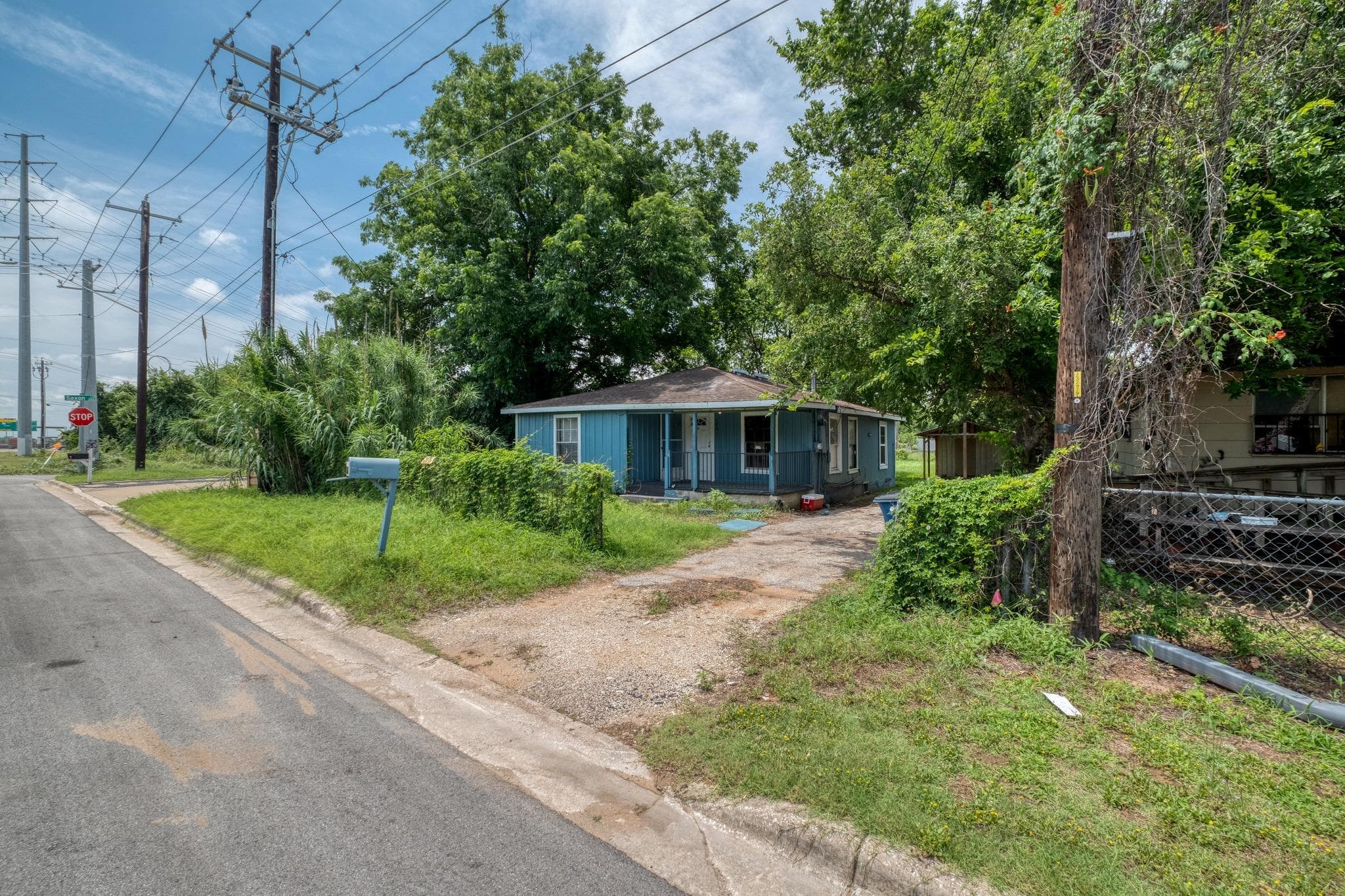 6409 Del Monte Rd