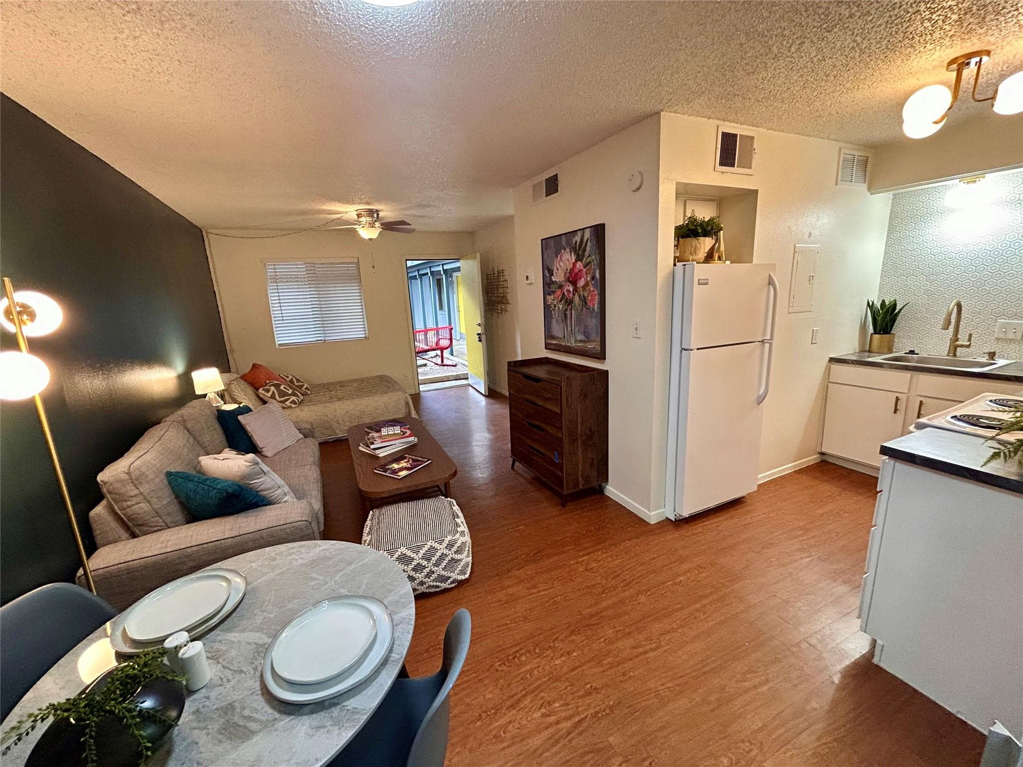 4209 Avenue B Ave #209