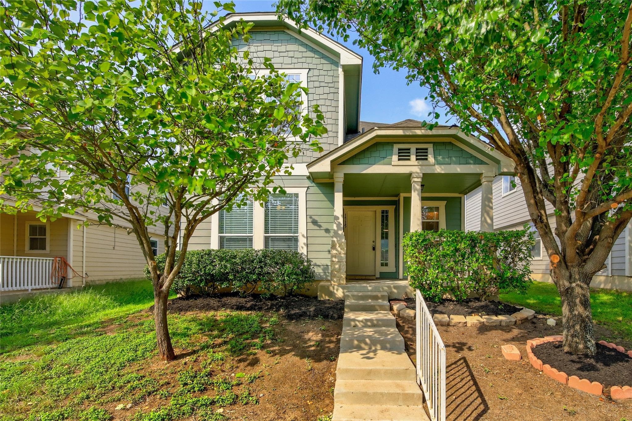 1715 Lost Maples Loop