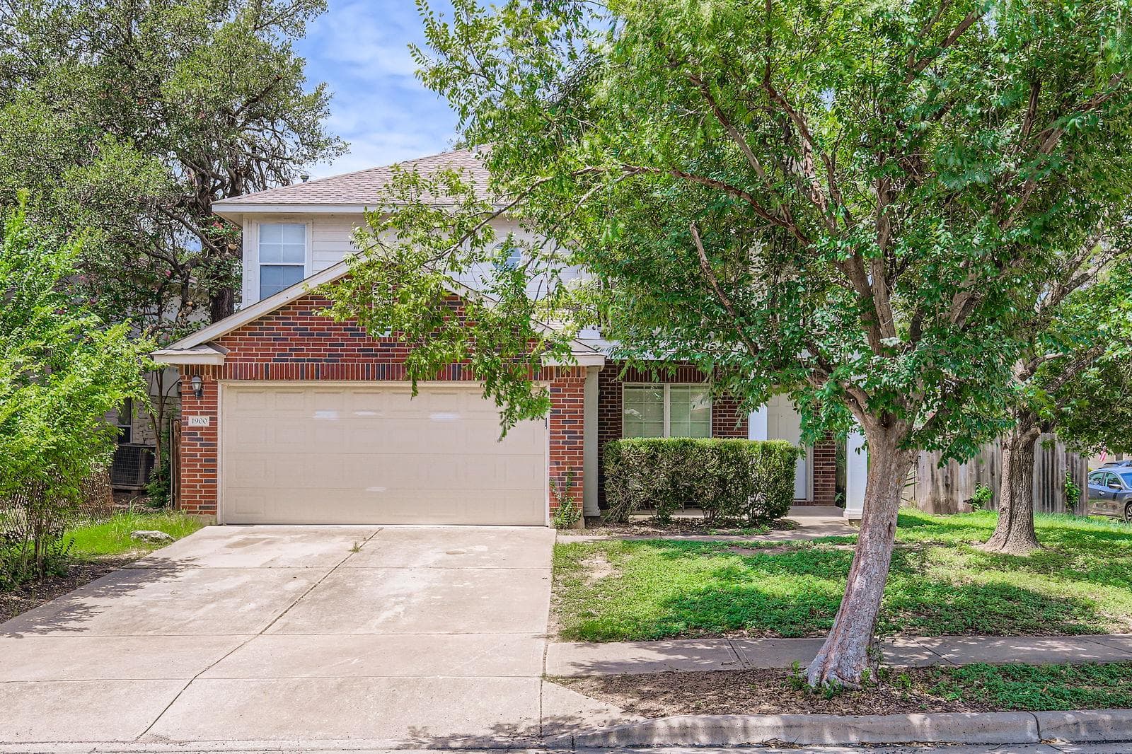 1900 Jesse Owens Dr