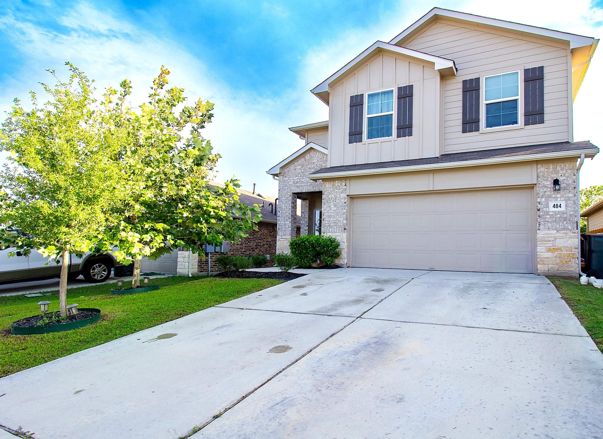 484 Spider Lily Dr