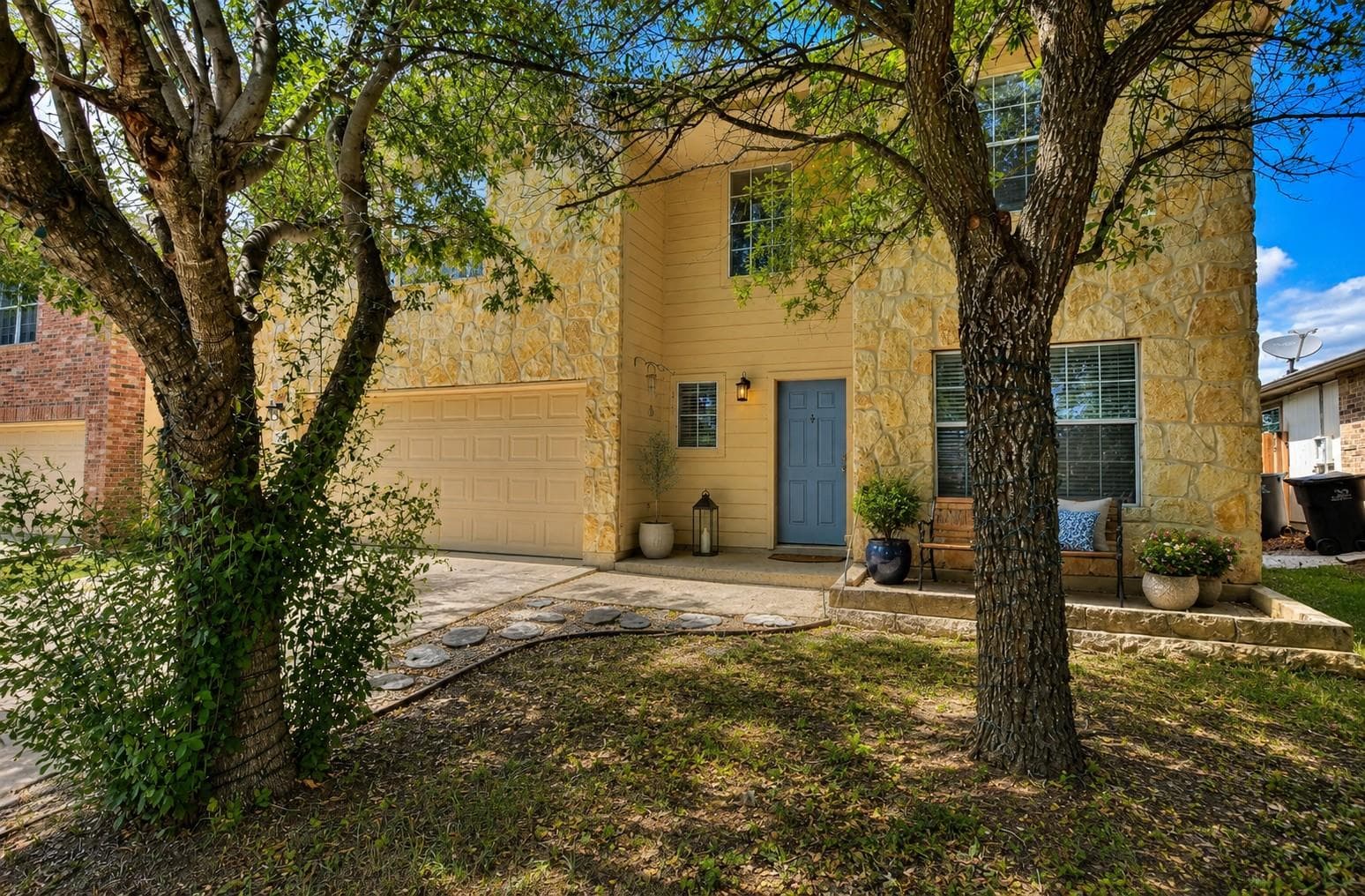 233 Brandons Way