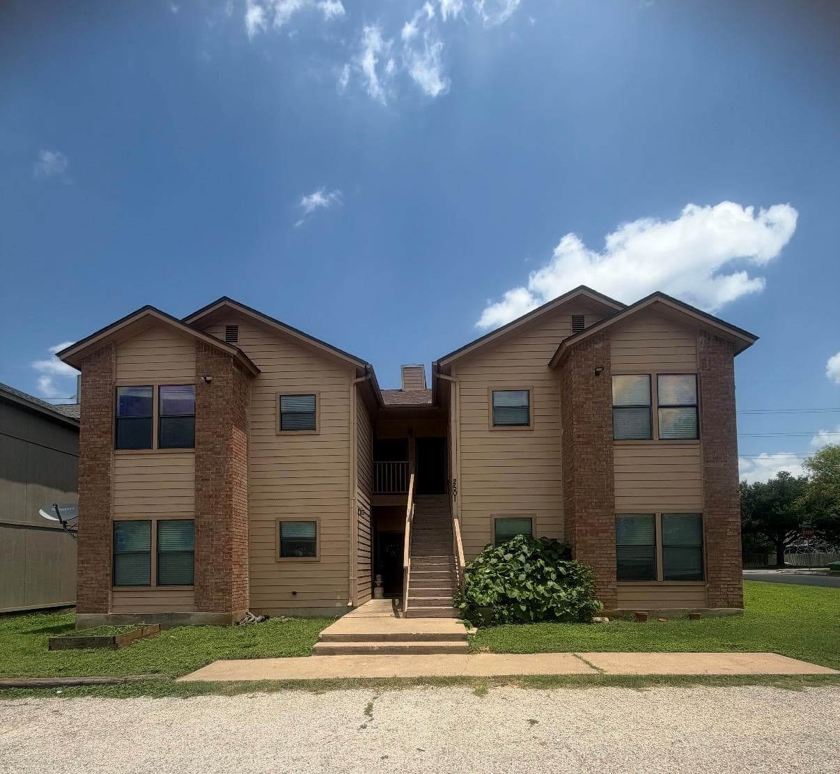 2501 W Slaughter Ln #C