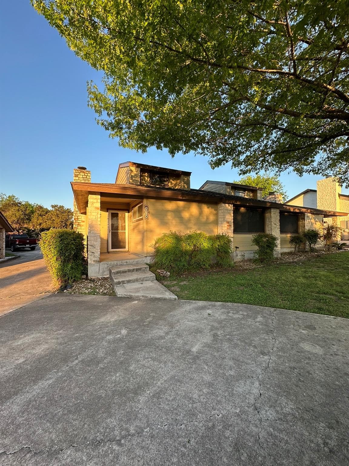 295 Mooring Cir #A