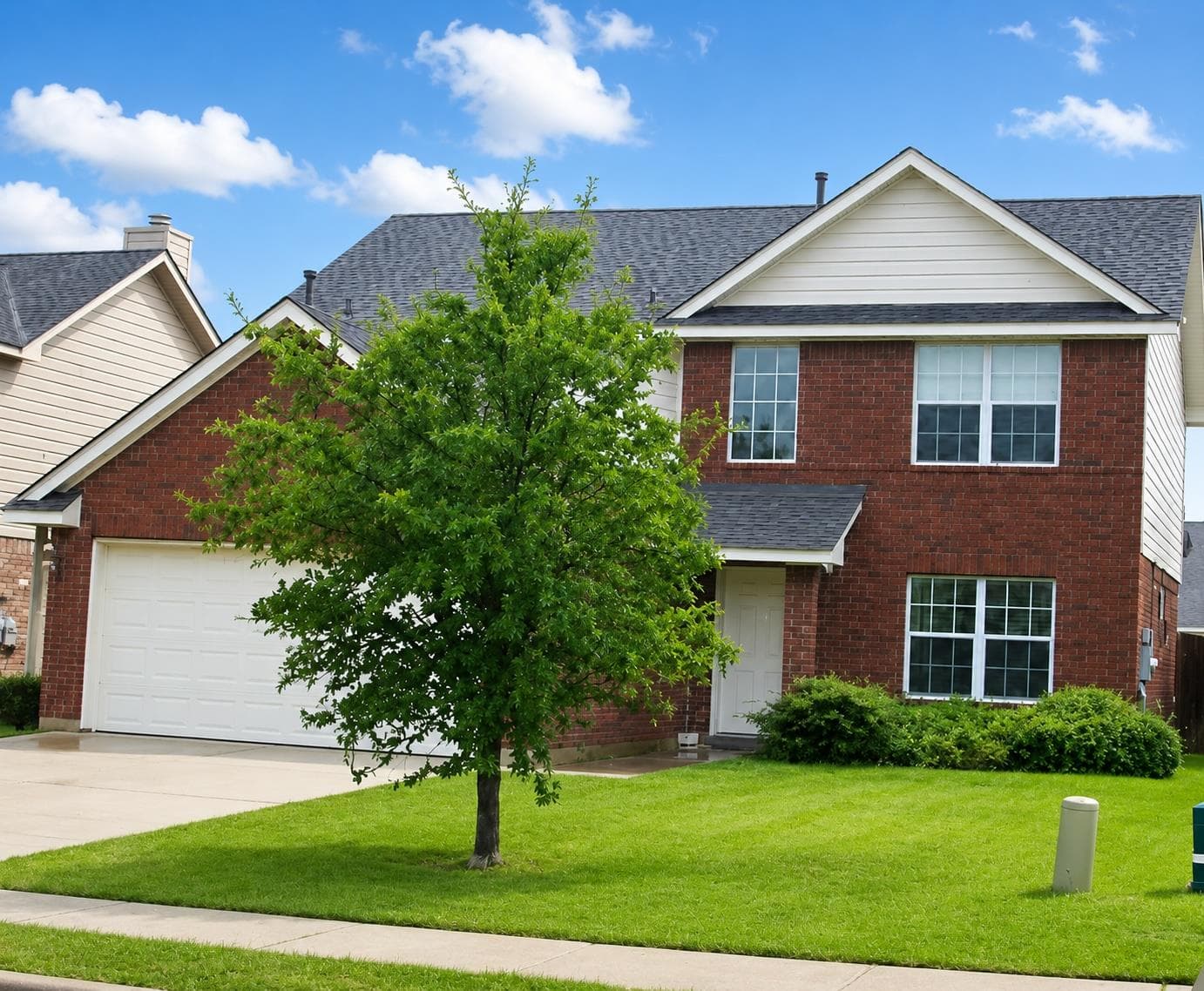 2913 Inks Lake Dr