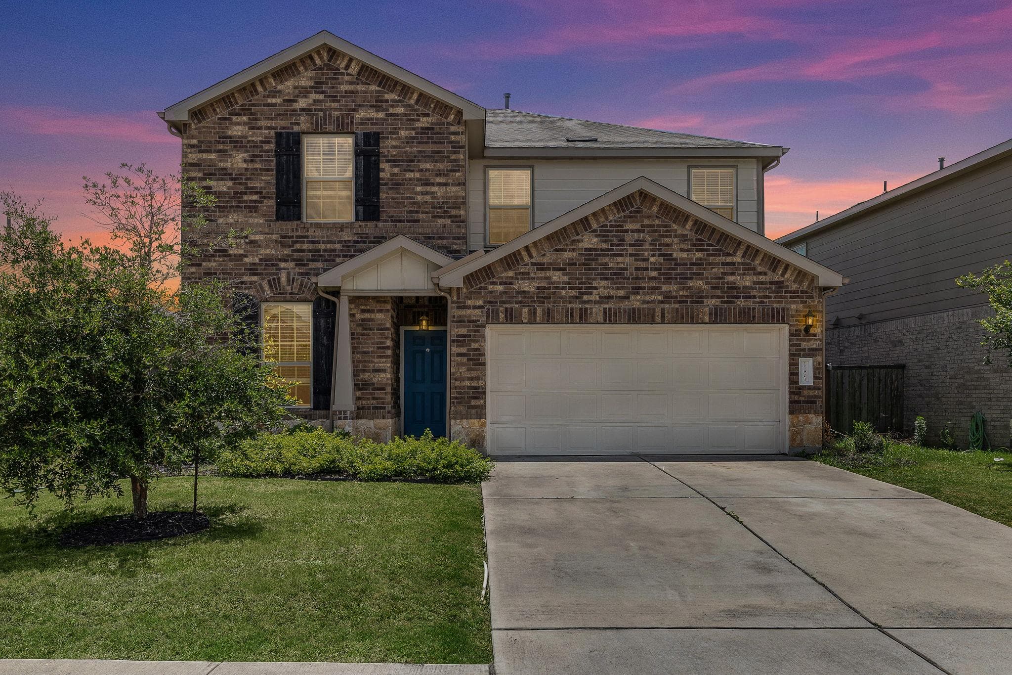 11801 Jackson Falls Way