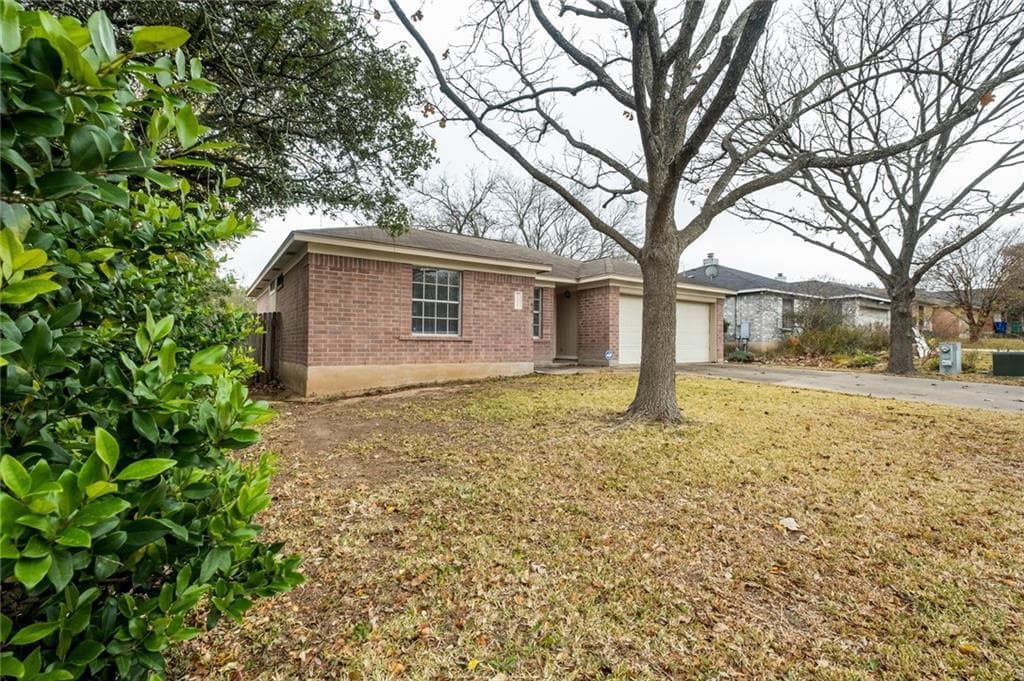 2116 E Gann Hill Dr