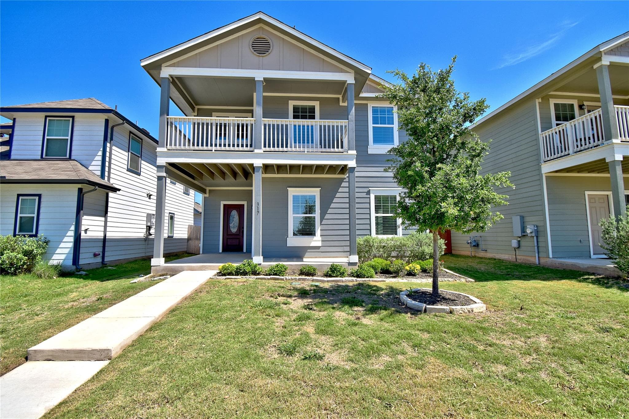 317 Clearlake Dr