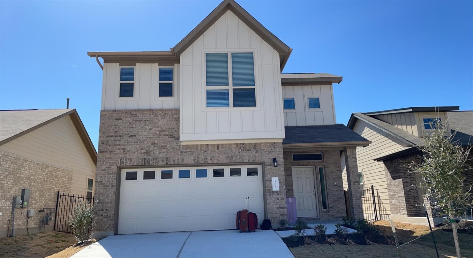 105 Durmont Pass