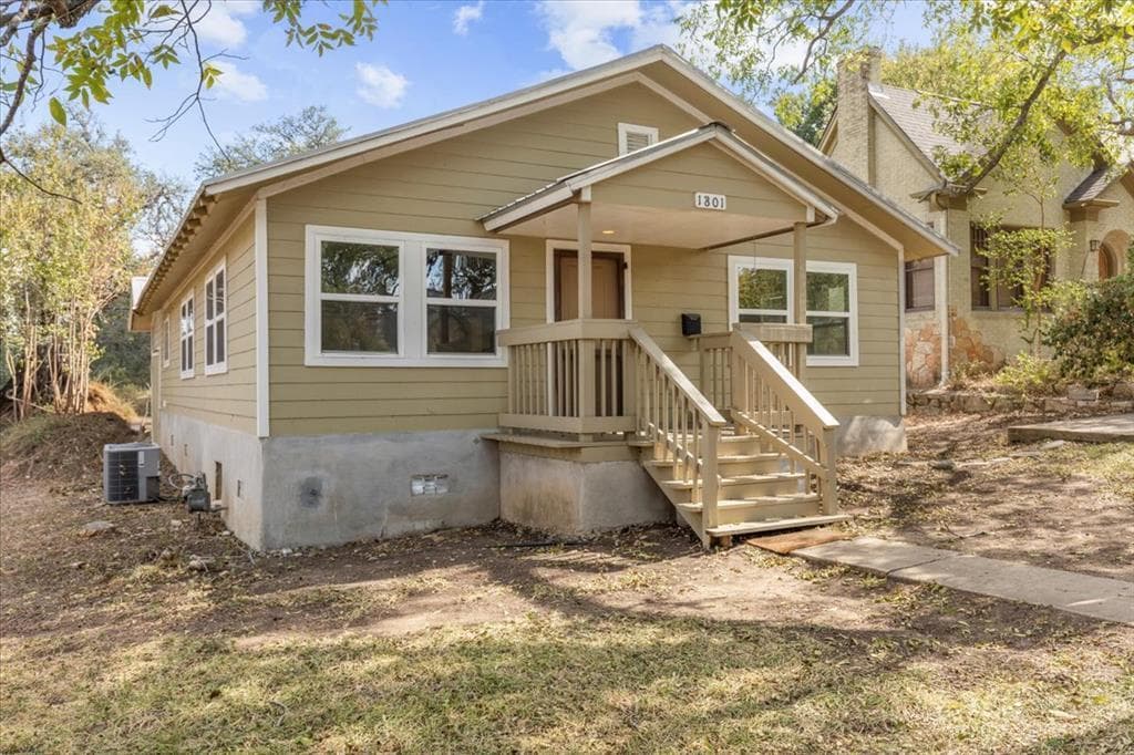 1801 Travis Heights Blvd