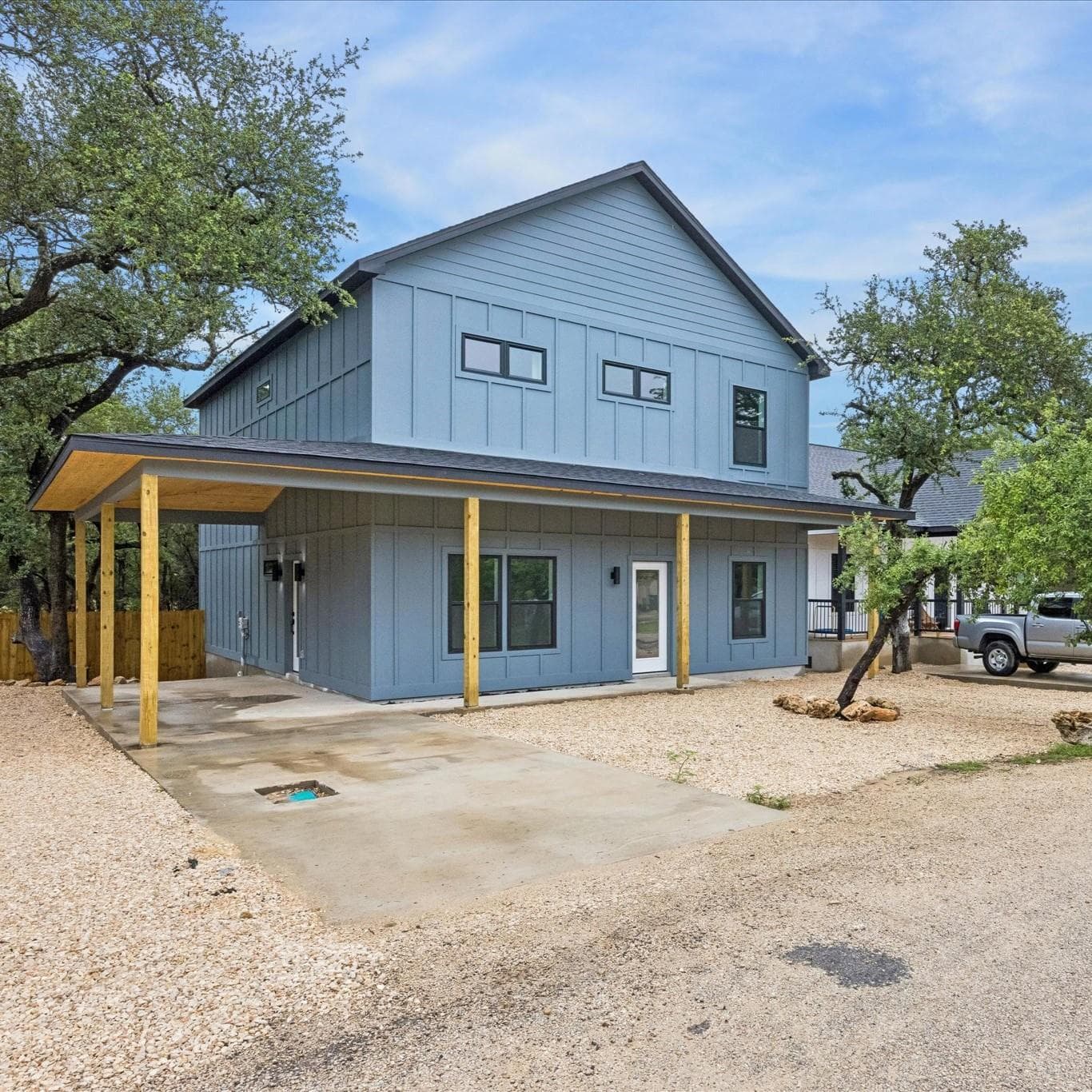 26 Wood Glen Dr