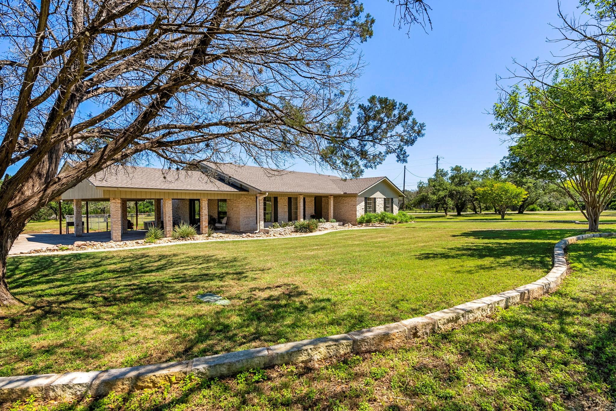 301 Retha Dr