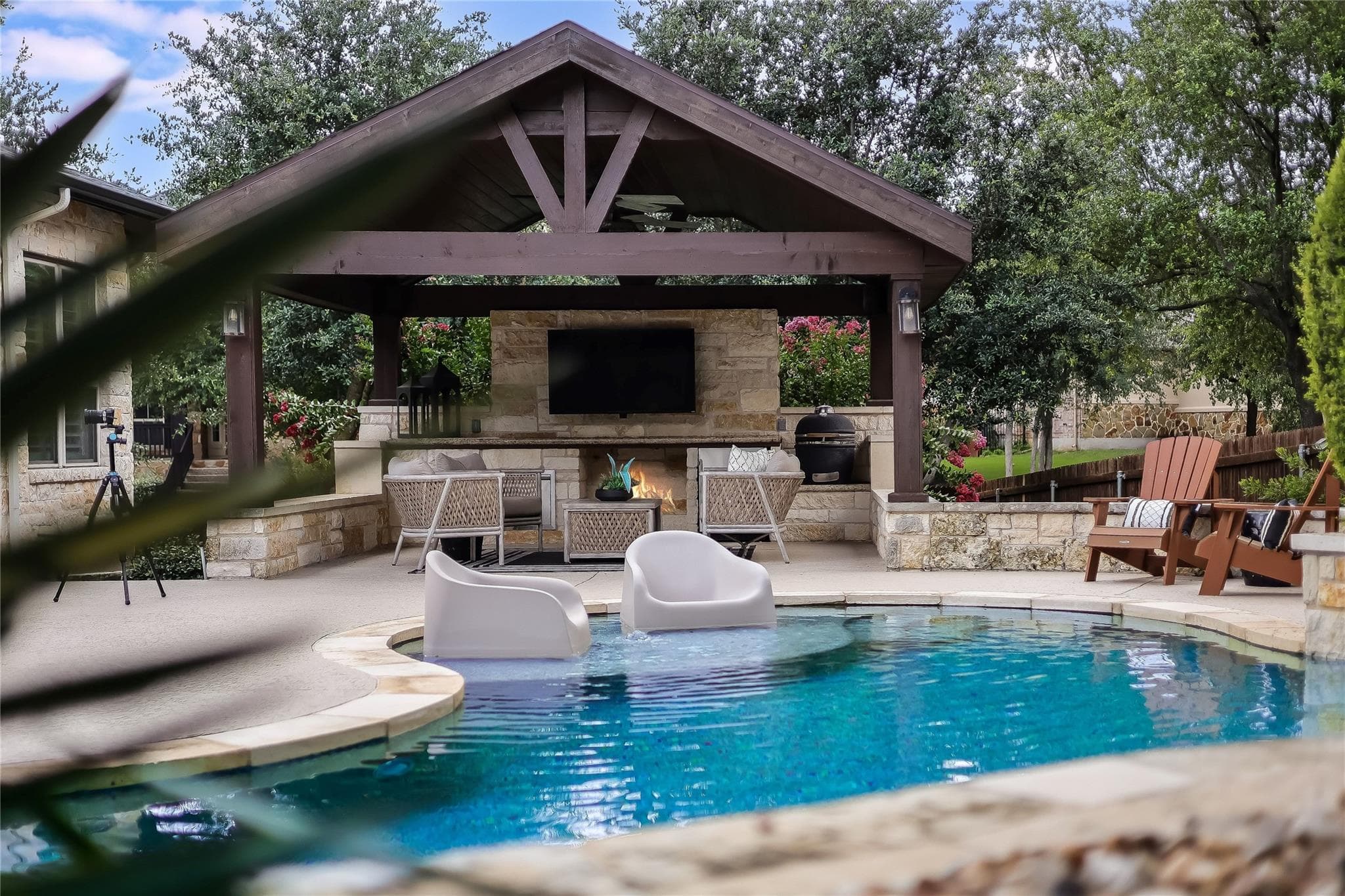 401 Bluff View Rd