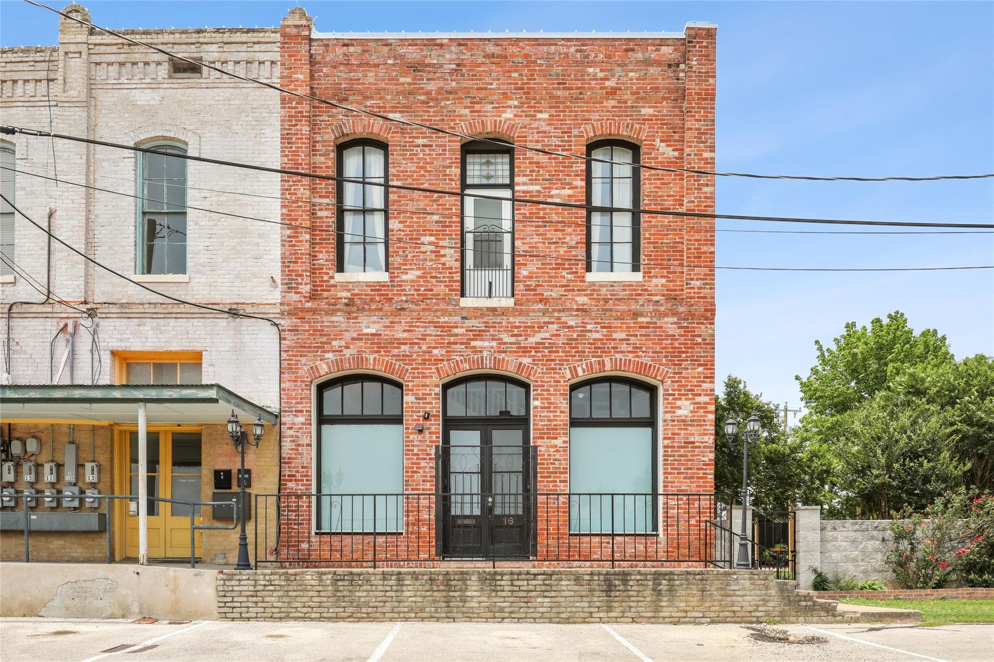 4 Depot St