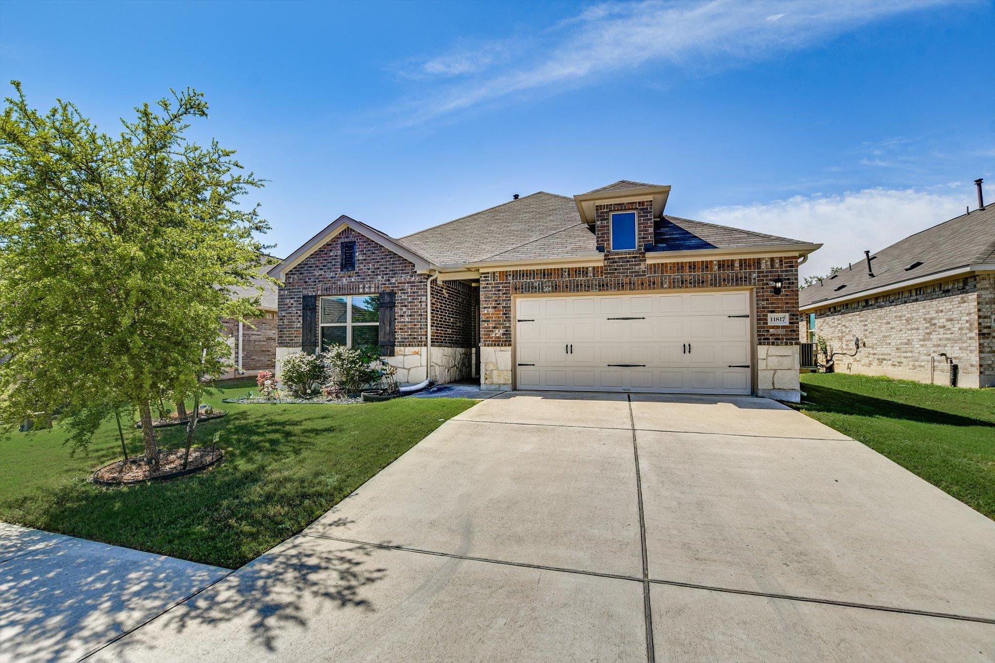 11817 Comedero Way