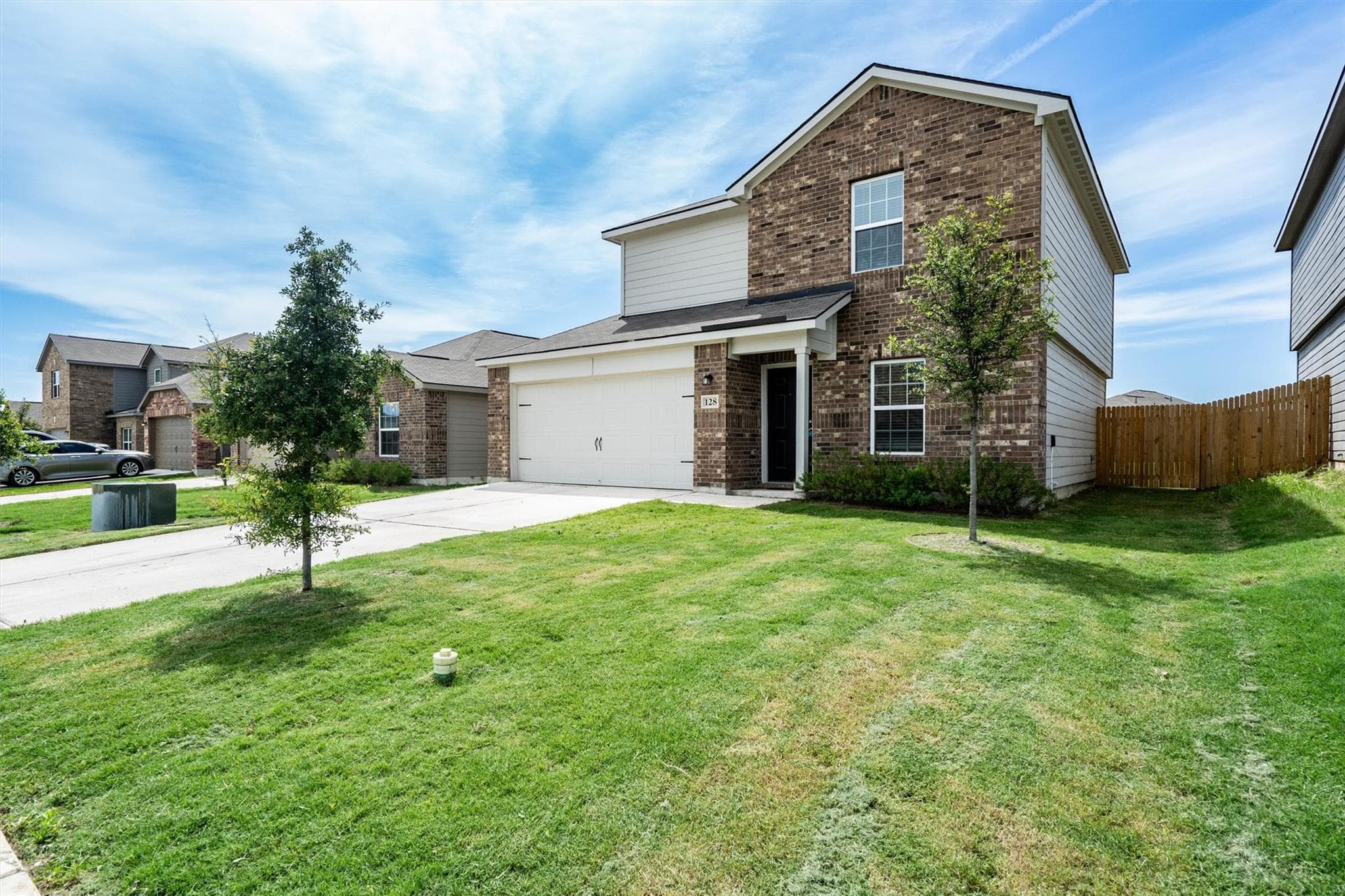 128 Maywood Ln