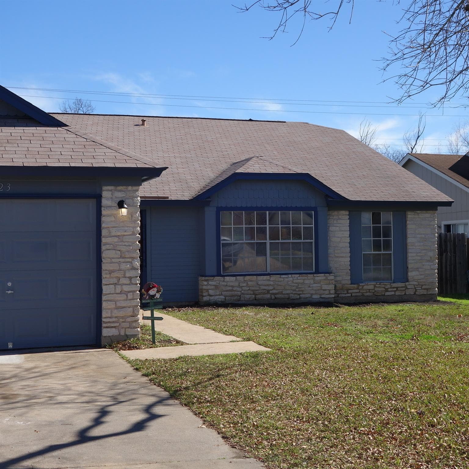 621 Greenlawn Blvd