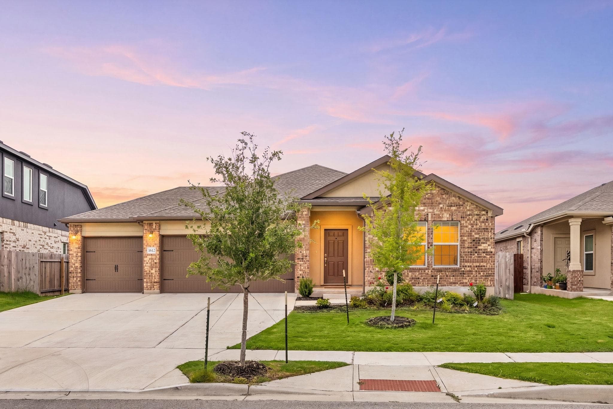 1612 Devine Lake Bnd