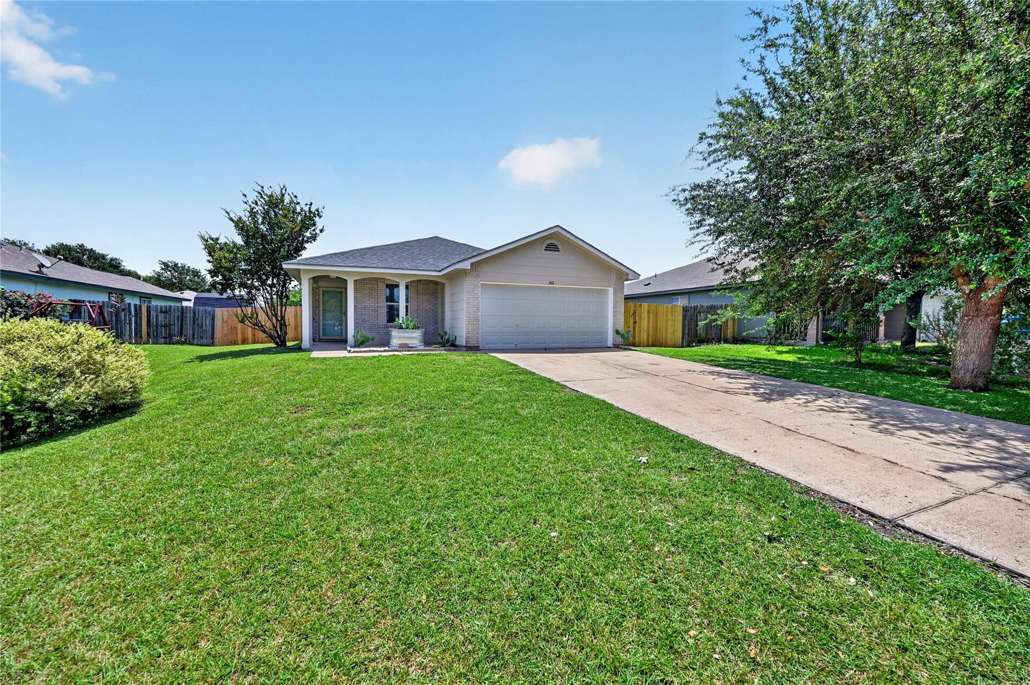 612 Losoya Ct