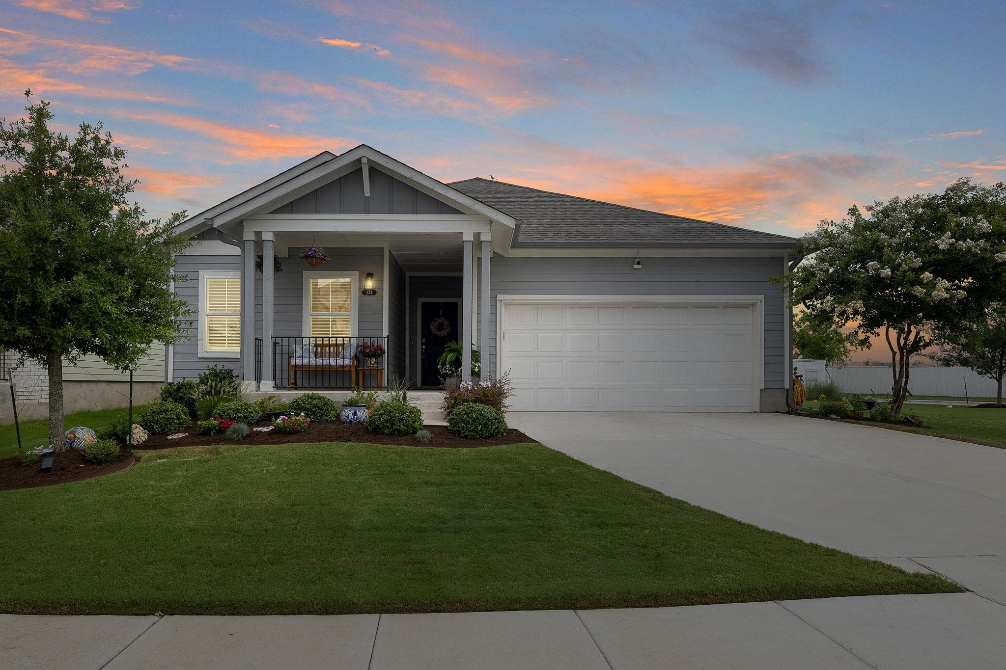 234 Appleberry Ln