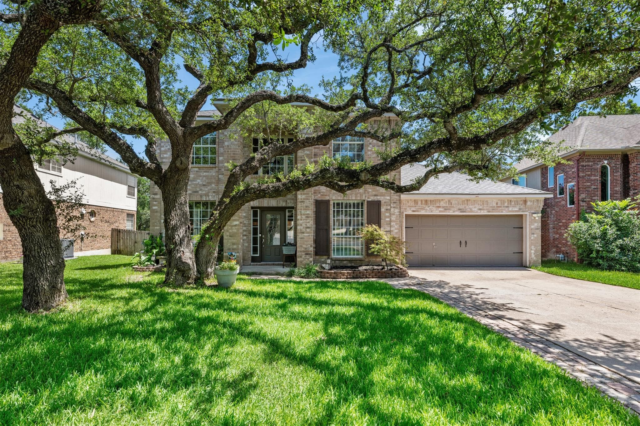 4011 Honey Bear Loop