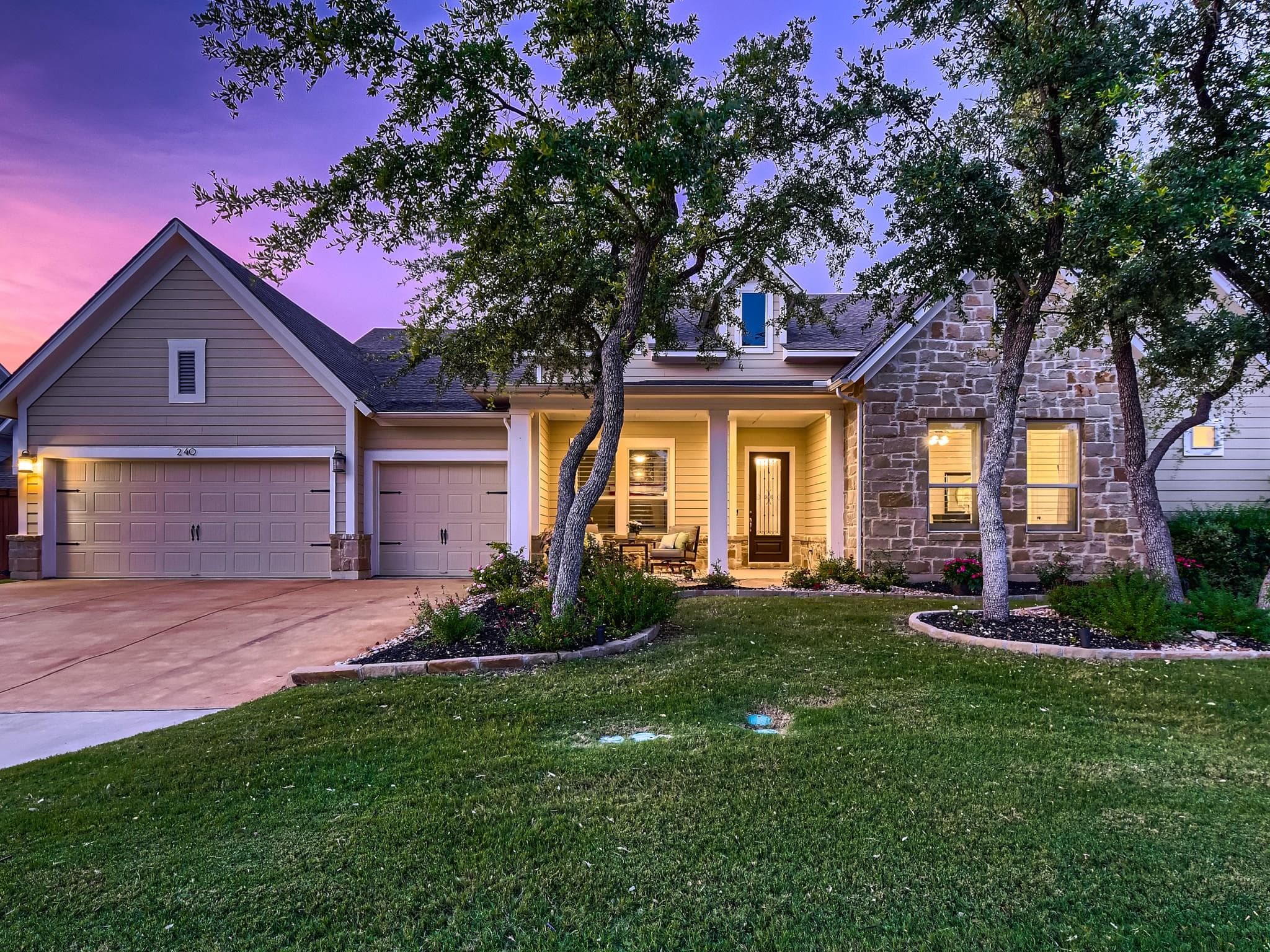 240 Townes Ct