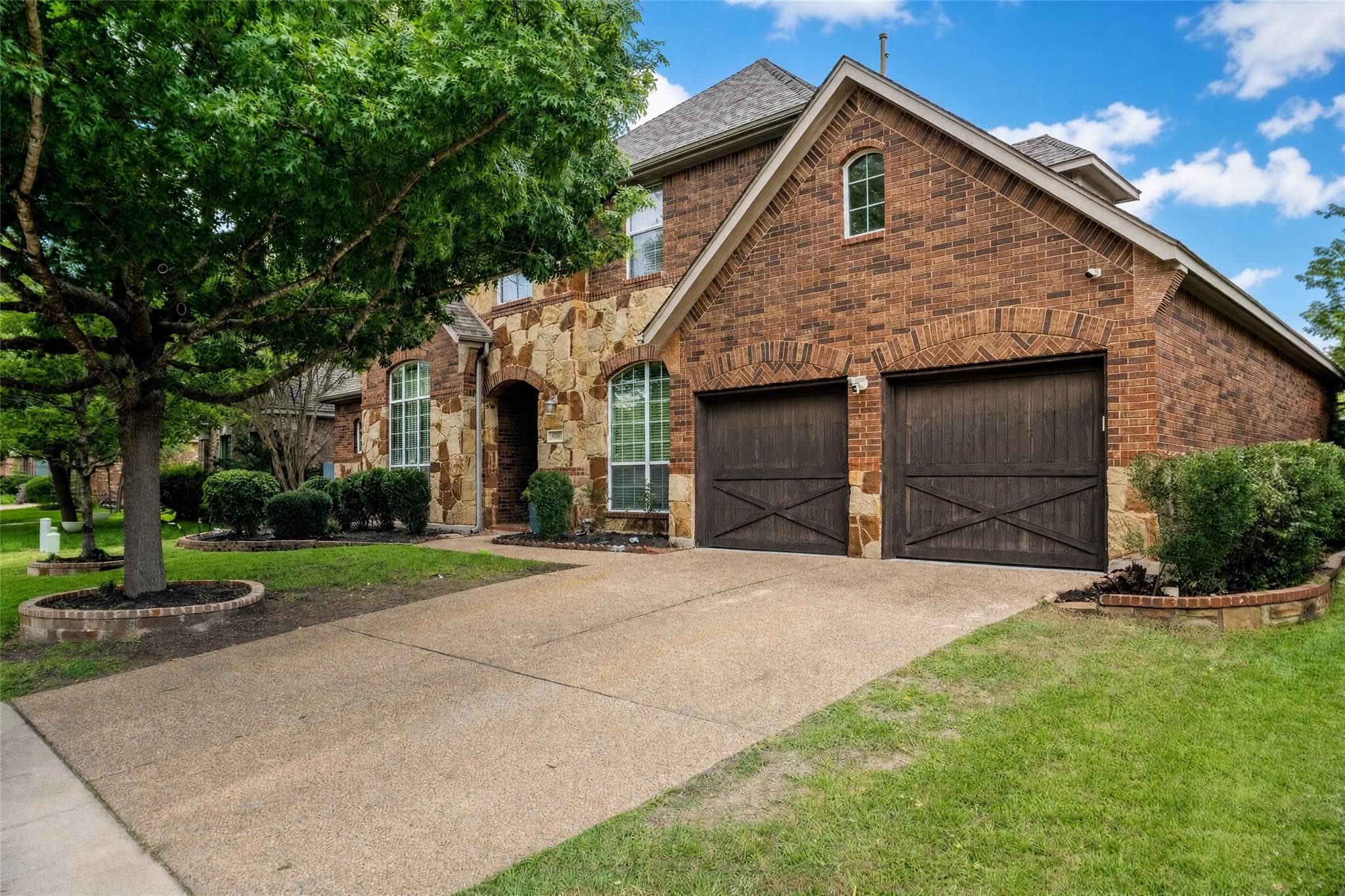 2260 Fernspring Dr