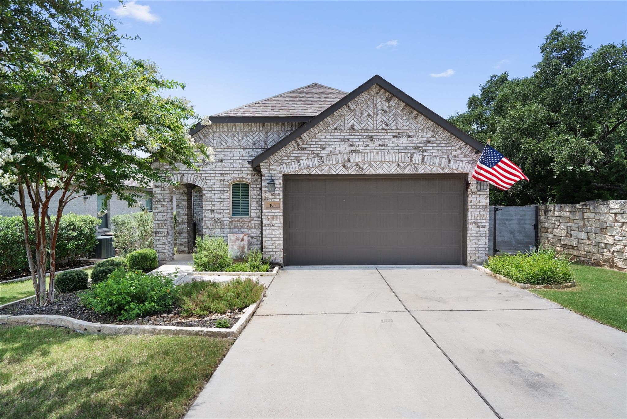 104 Arrowhead Mound Rd