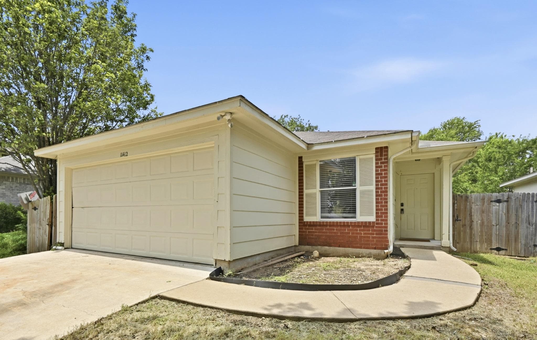 11412 Robert Wooding Dr