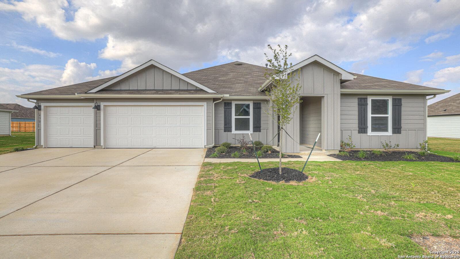 375 ELKINS PRAIRIE Dr