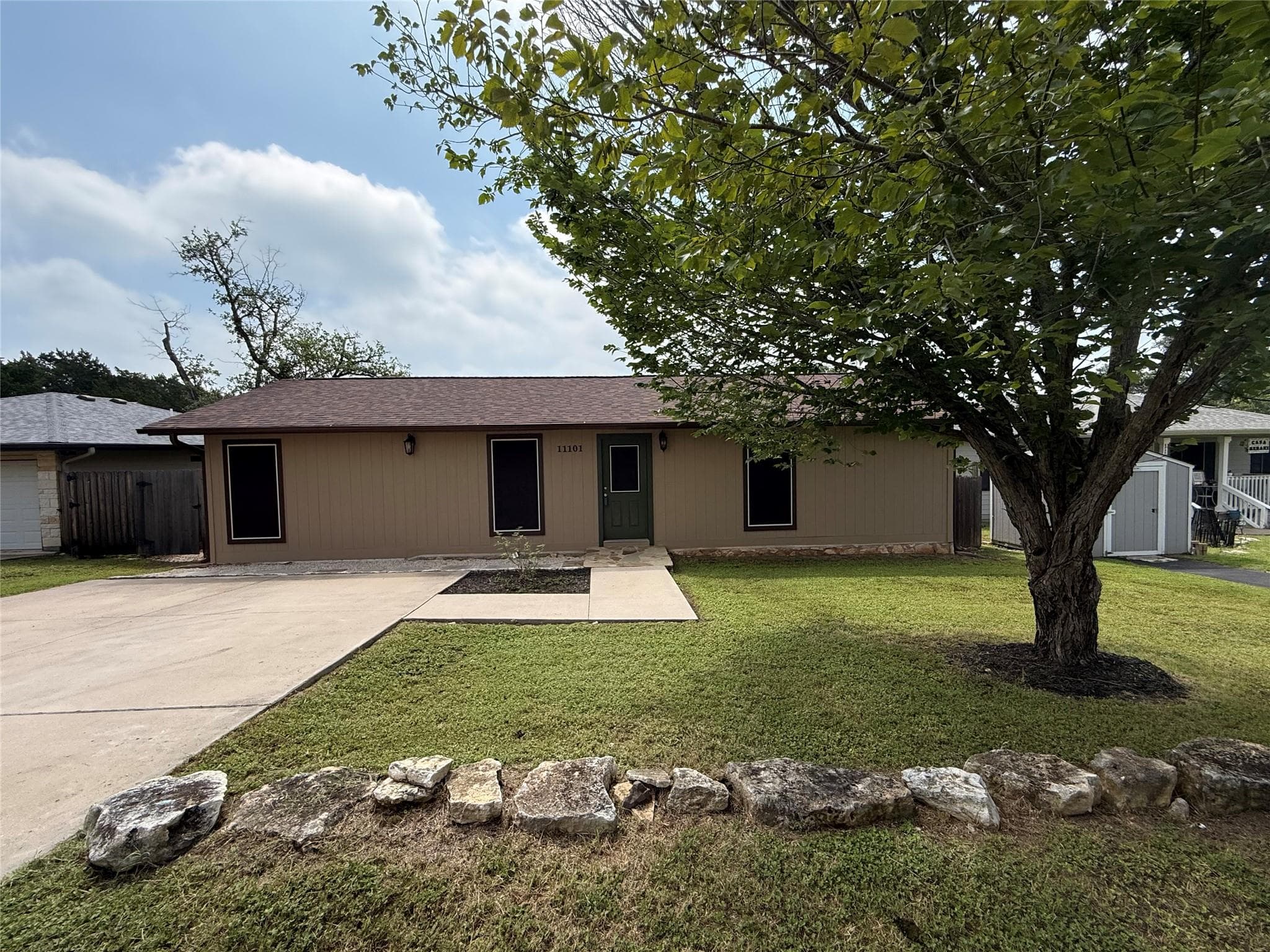 11101 Elm St