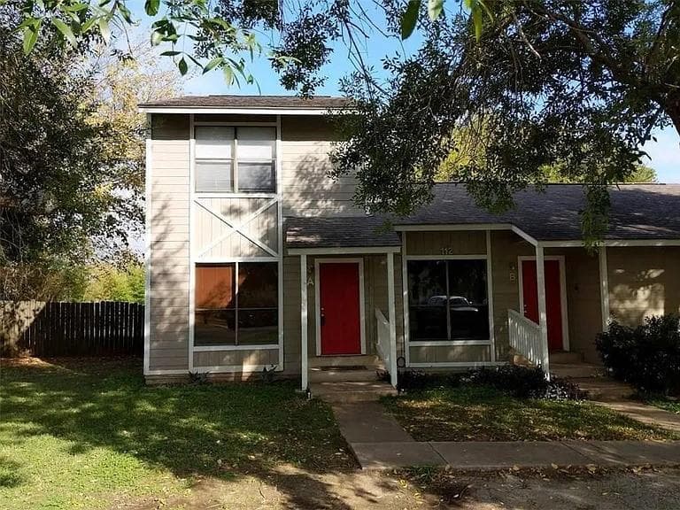 112 Hillside Cv #A