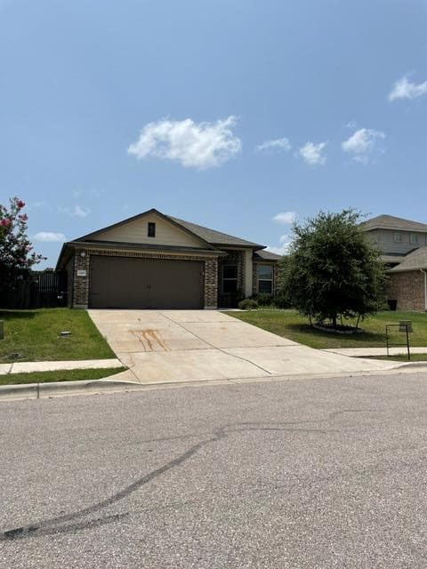 12401 Amber Lynn Path