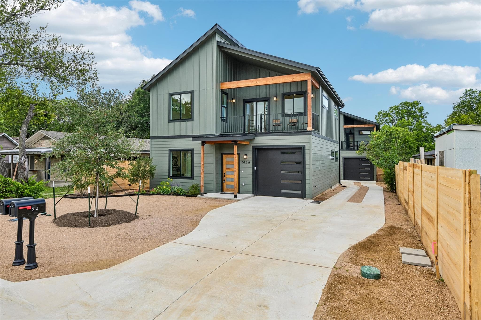 513 W Odell St #A