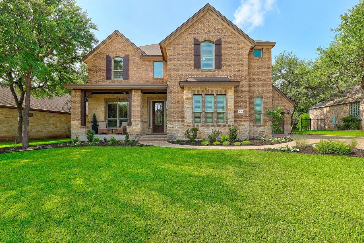 809 Prairie Dunes Dr