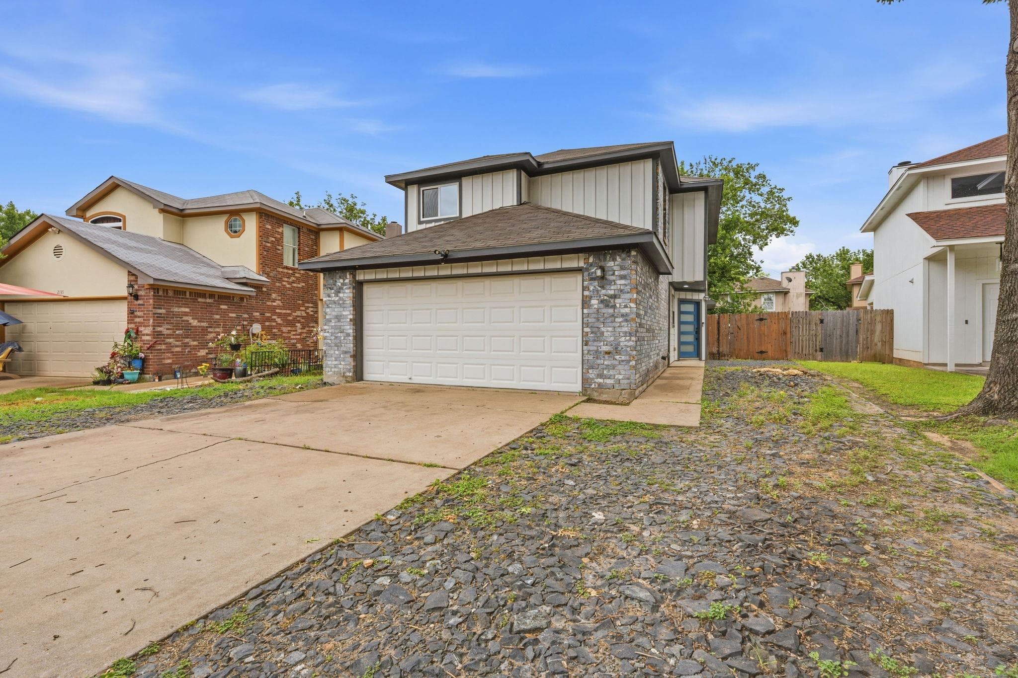 2133 Redwing Way