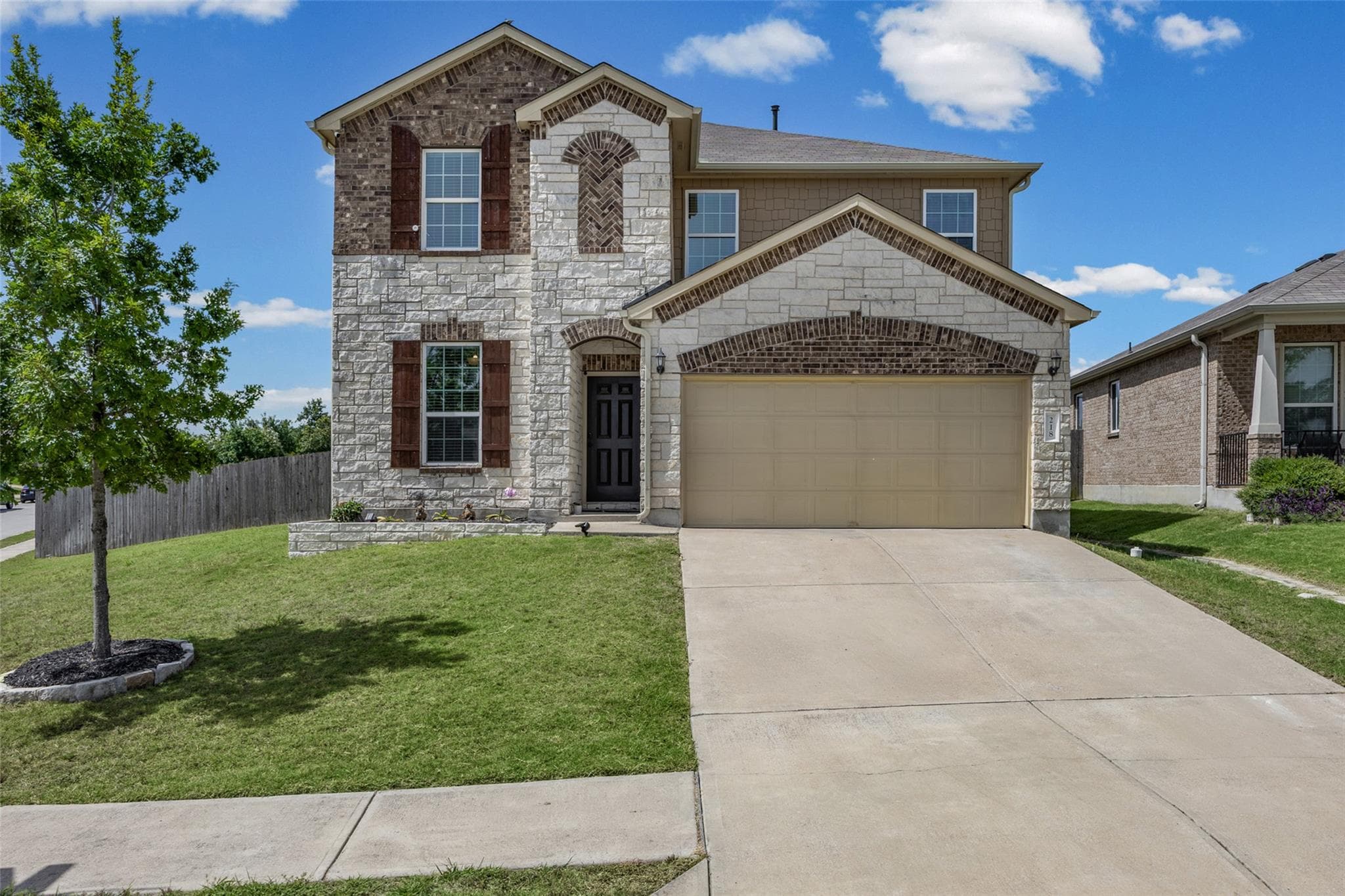 218 Lyre Leaf Dr