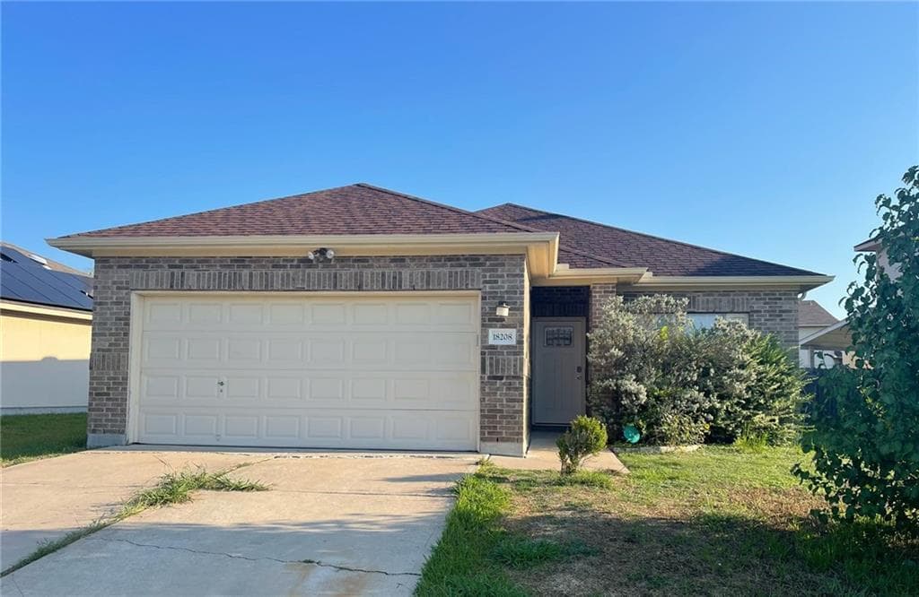 18208 Maxa Dr