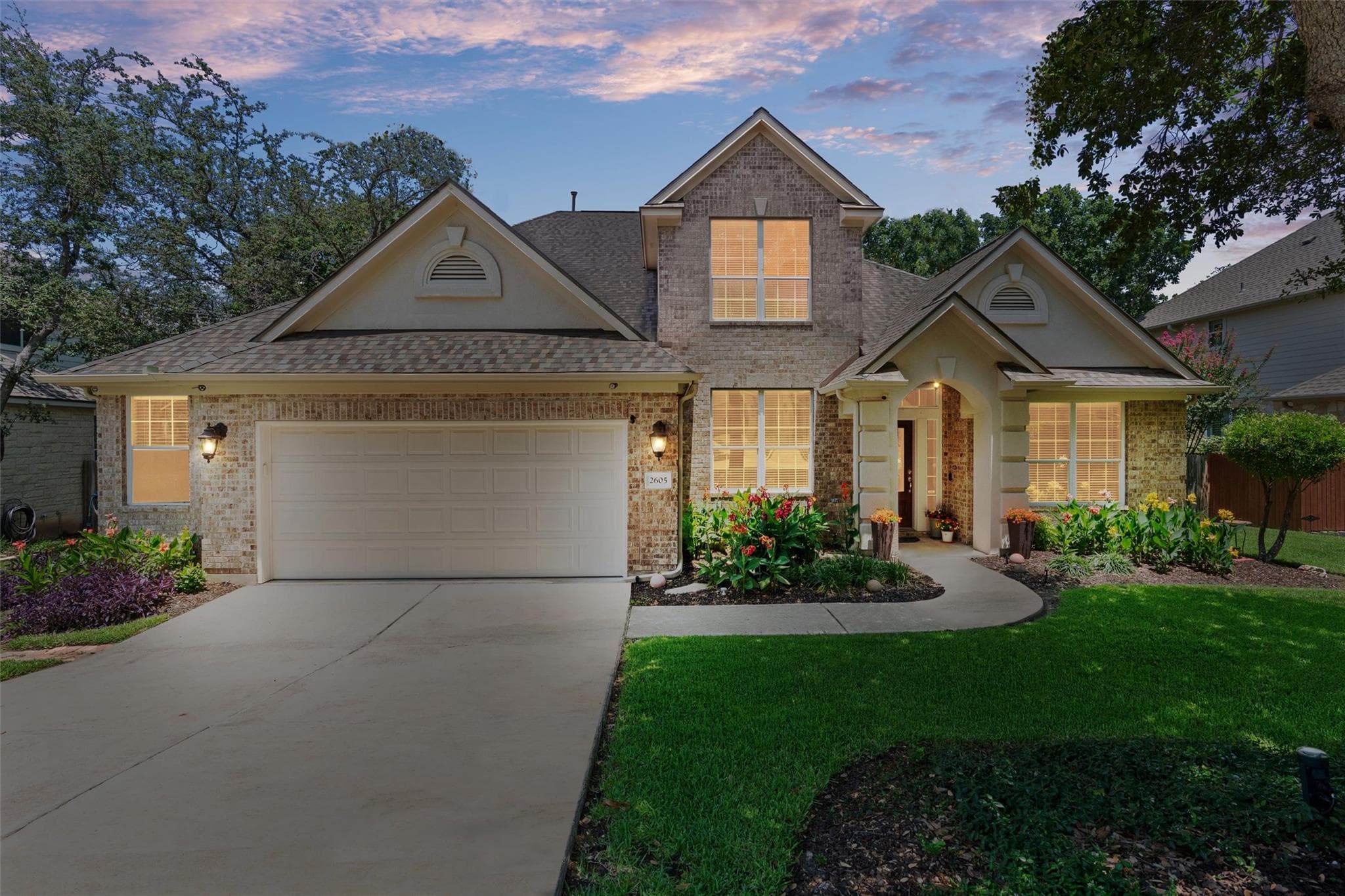2605 Shire Ridge Dr