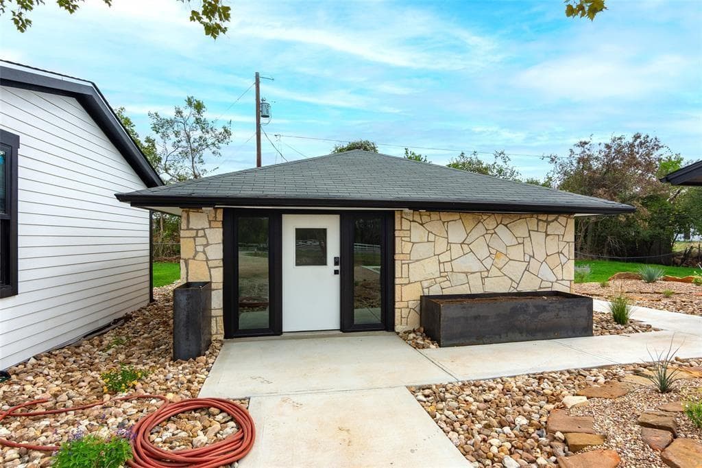 27320 Ranch Road 12 None #B