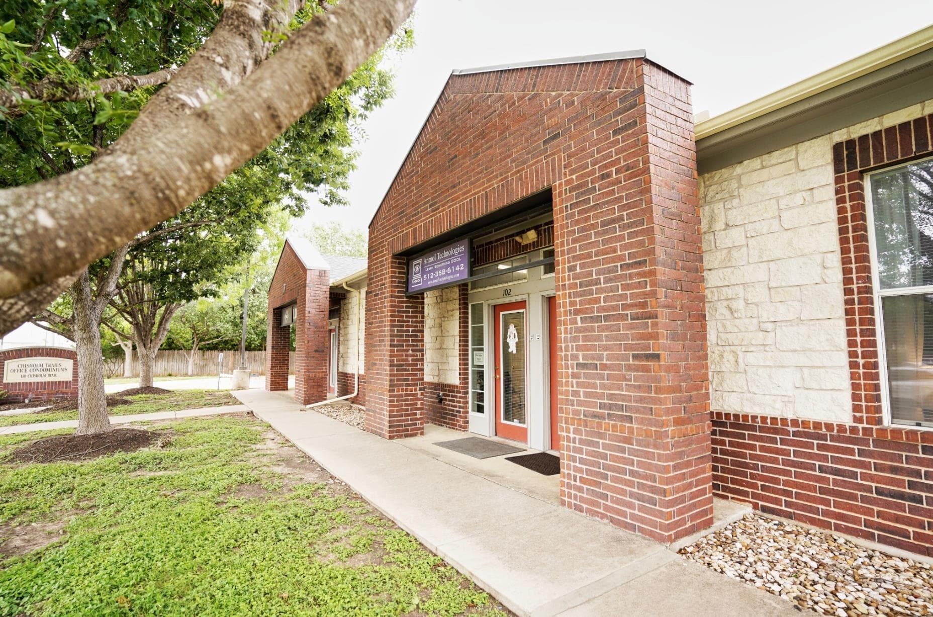 1311 Chisholm Trl #102