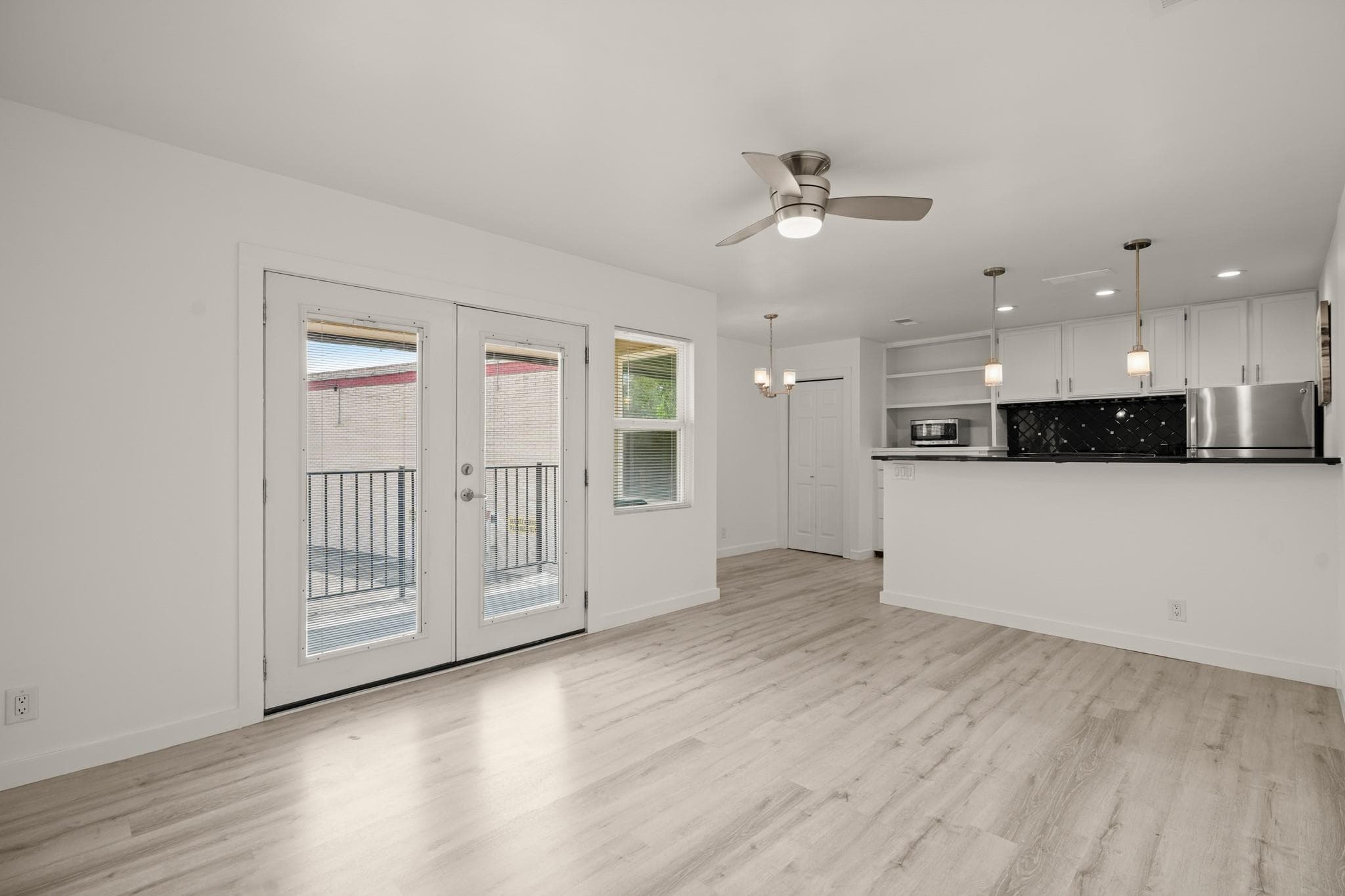 2600 Penny Lane Ln #211