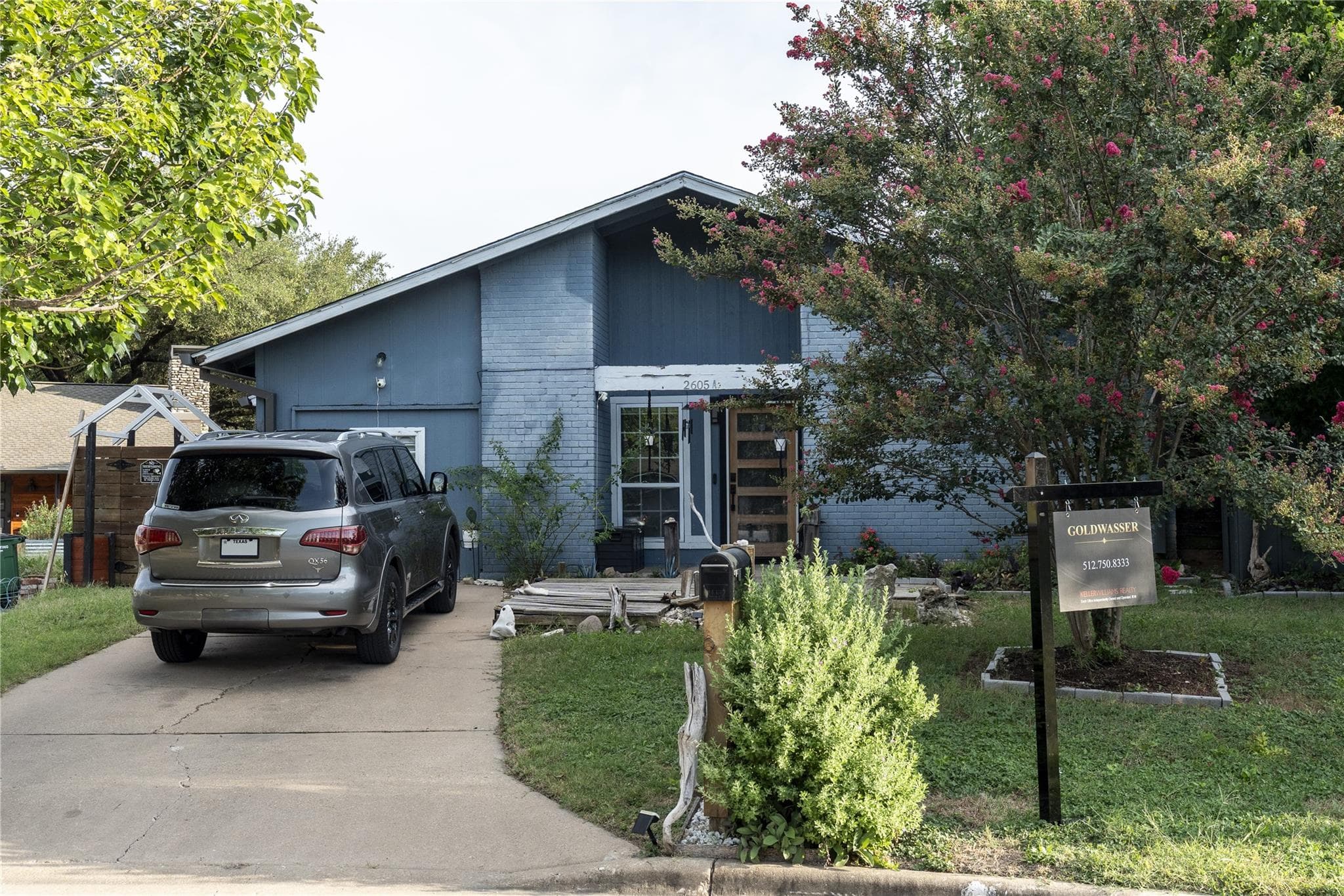 2605 Reeves Cir