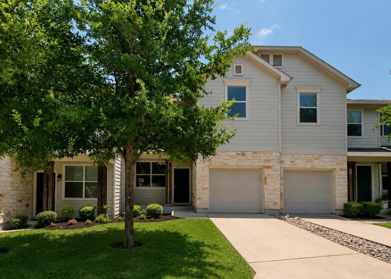 512 Eberhart Ln #1205