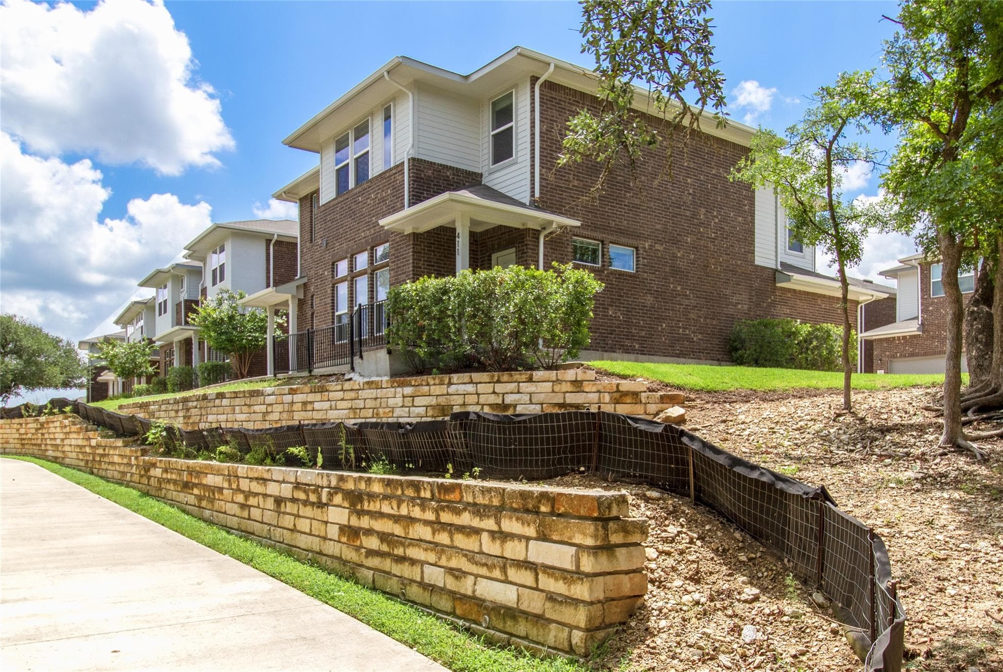 605 W South St #41